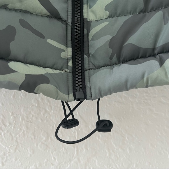 Camo Green Puffer Jacket - Picture 4 of 7